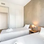 Luxury Beachfront 3br In Nereidas With Pools Gym Apartamento *