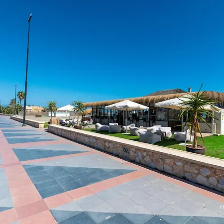 Luxury Beachfront 3br In Nereidas With Pools Gym Apartment Torremolinos